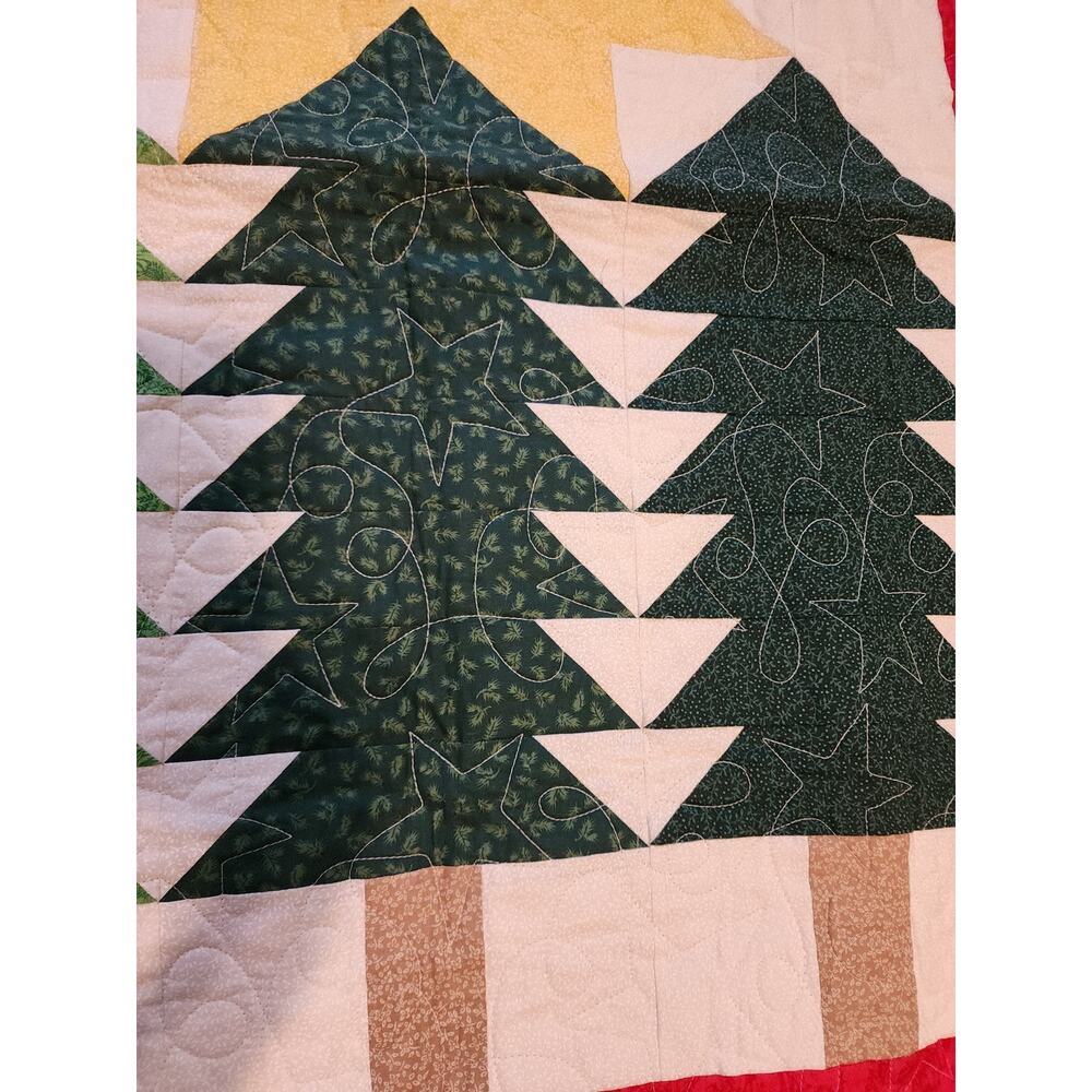 Quilt Vintage Handmade Christmas 41" x 33" - Picture 2 of 4